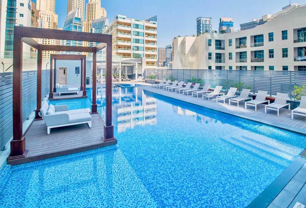 Apartment Lujo Marina *